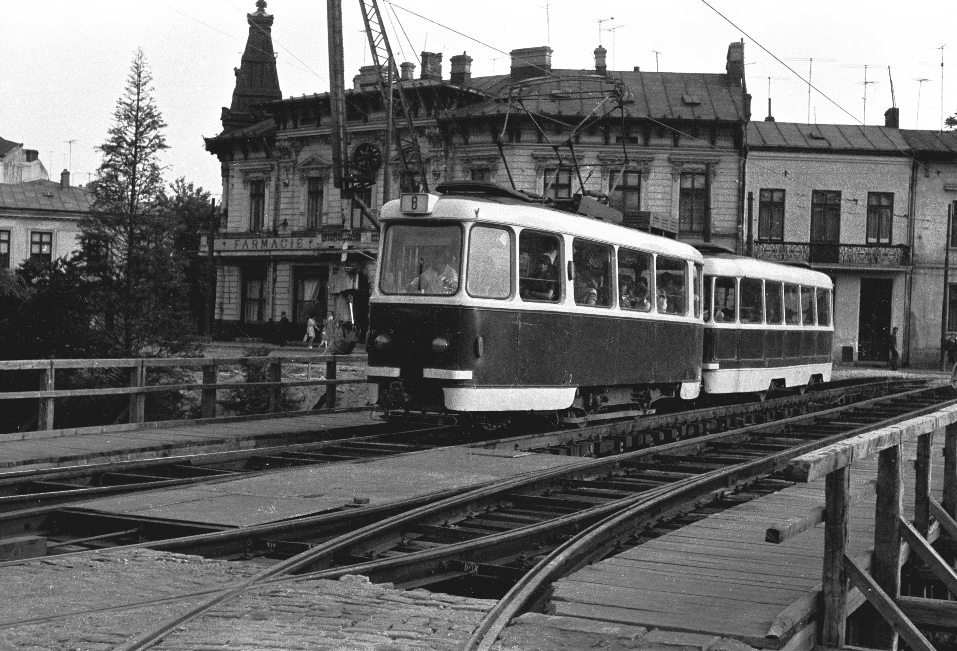 Tramvai ITB 2 linia 8 Pod Mihai Voda 27.05.1976