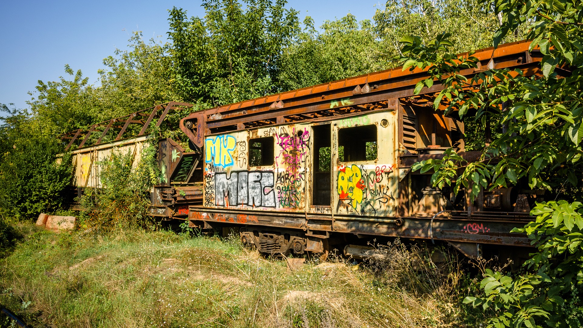 Masina de Zapada - Tren abandonat