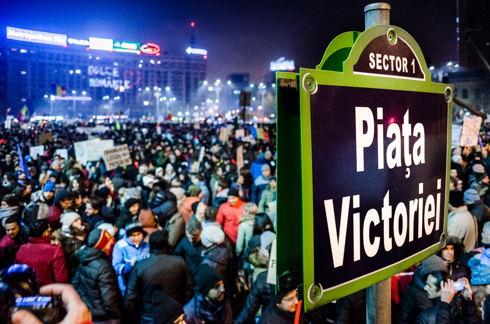 Protest anticoruptie - Piata Victoriei