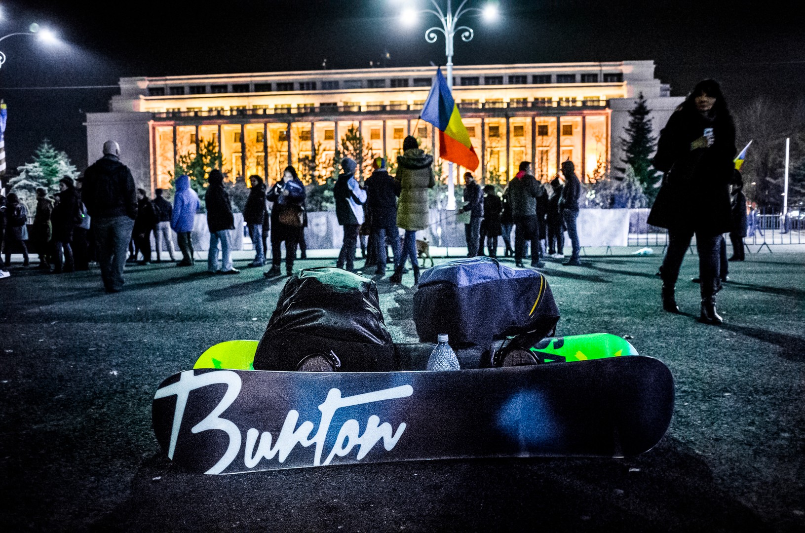 Snowboard - Protest anticoruptie - Piata Victoriei