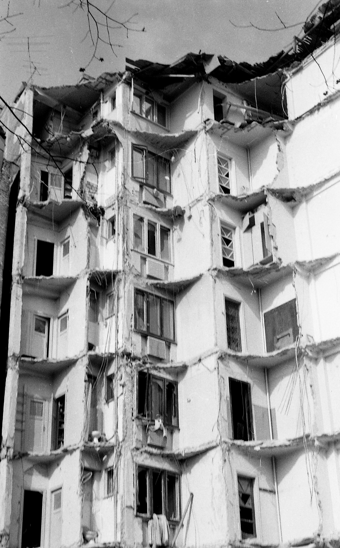 Cutremur 1977 blocul Simu