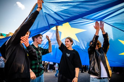 România în Lumină - Meeting susținere Nicușor Dan