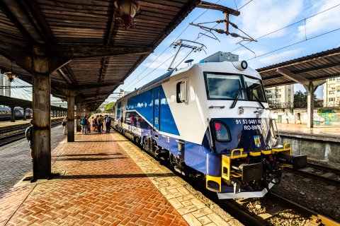 Locomotivă modernizată Reloc - Gara de Nord