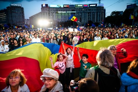 România în Lumină - Meeting susținere Nicușor Dan
