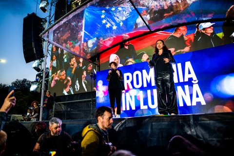 România în Lumină - Meeting susținere Nicușor Dan