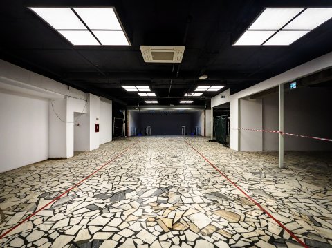 Magazinul Bucur Obor în renovare