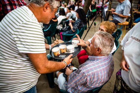 Socializare - Estivalul de Teatru - J'ai Bistrot