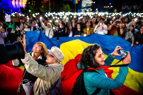 România în Lumină - Meeting susținere Nicușor Dan