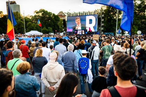 România în Lumină - Meeting susținere Nicușor Dan