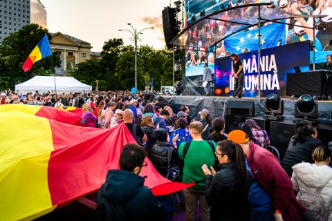 România în Lumină - Meeting susținere Nicușor Dan