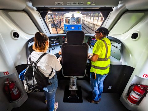 Interior - Tren Alstom Coradia Stream - Gara de Nord