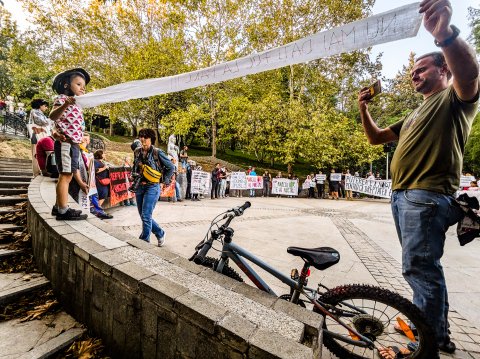 Protest pentru parcul IOR - Titan