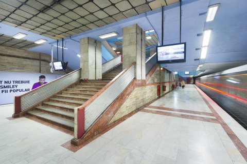 Statia de metrou Eroii Revolutiei