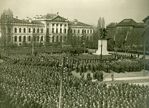 Piața Victoriei (fotografie cca. 1930)