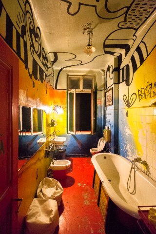 Toaleta - Casa Elisabeta - Noaptea Caselor 2015