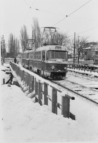 Tatra linia 13 Podul Grozavesti provizoriu 18.01.1979