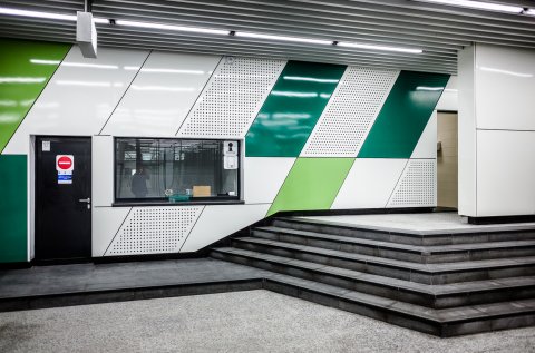 Birou informatii - Statia de metrou Laminorului