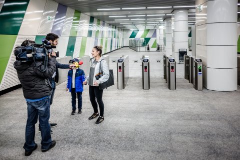 Interviu - Statia de metrou Laminorului