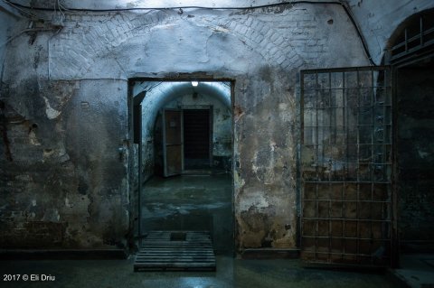 Interior din fostul peniteniar pentru deținuți politici aflat în  Fortul 13 Jilava