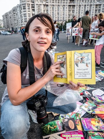 Eli - Protest „Biblioteca pentru Pop” - Piața Victoriei
