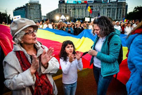 România în Lumină - Meeting susținere Nicușor Dan