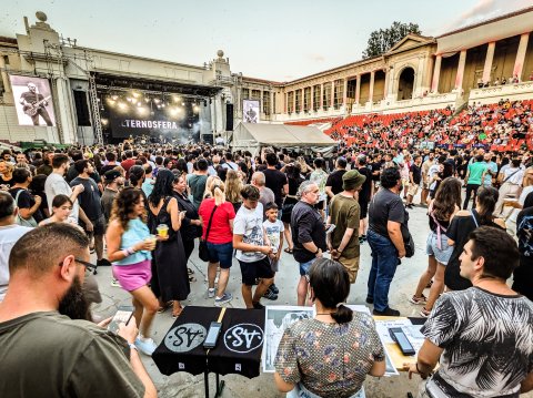 La merch - Concert Alternosfera - Arenele Romane