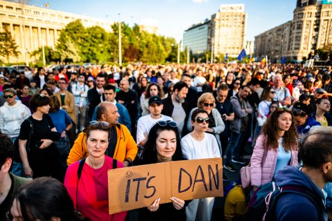 România în Lumină - Meeting susținere Nicușor Dan