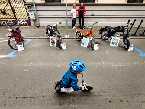 Motorete - Strada Jean Louis Calderon