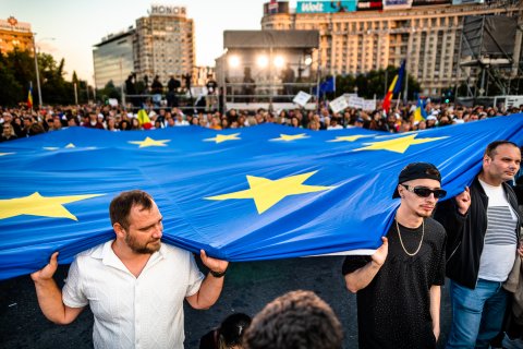 România în Lumină - Meeting susținere Nicușor Dan