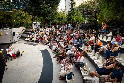 Public - Estivalul de Teatru - Teatrul Masca