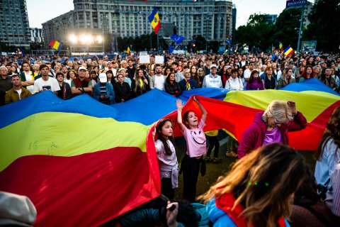 România în Lumină - Meeting susținere Nicușor Dan