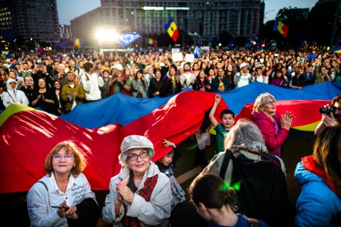 România în Lumină - Meeting susținere Nicușor Dan