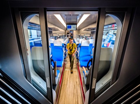 Interior - Tren Alstom Coradia Stream - Gara de Nord