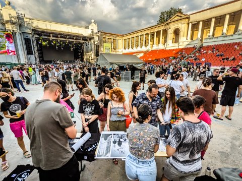 La merch - Concert Alternosfera - Arenele Romane